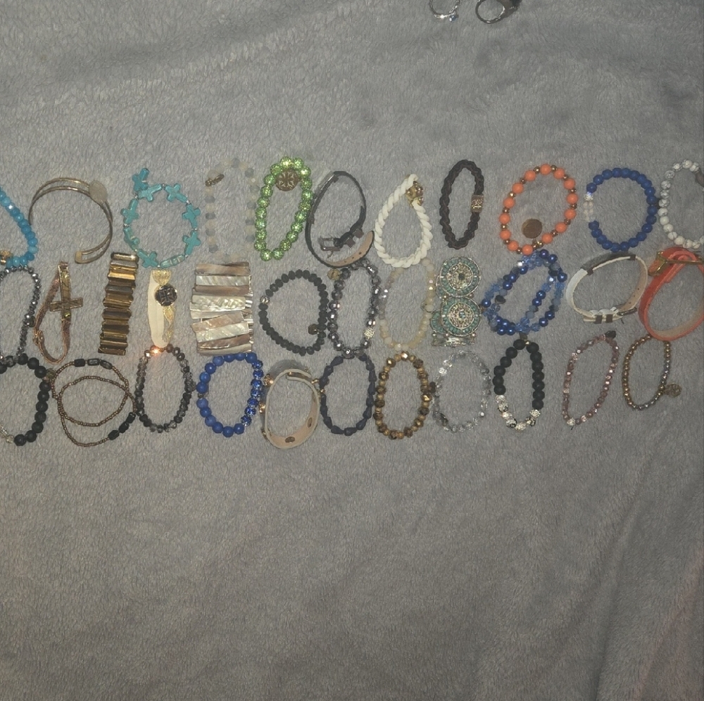 Elegant Multicolor Beaded Bracelet Set